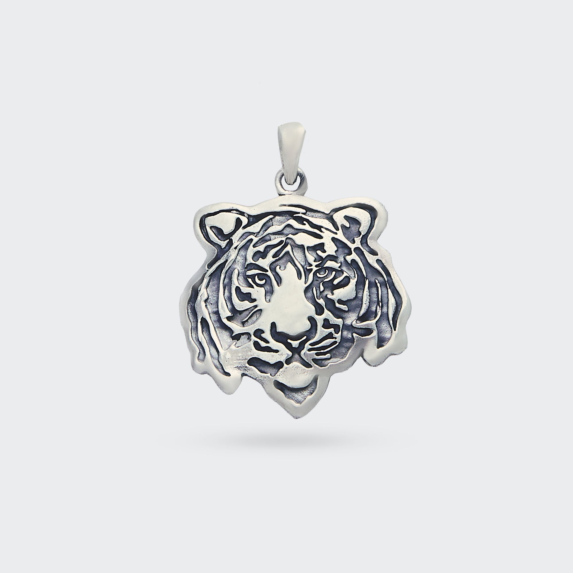 Roarcore Pendant